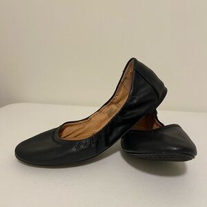 Time & Tru women’s black memory foam flats — size 8.5‎